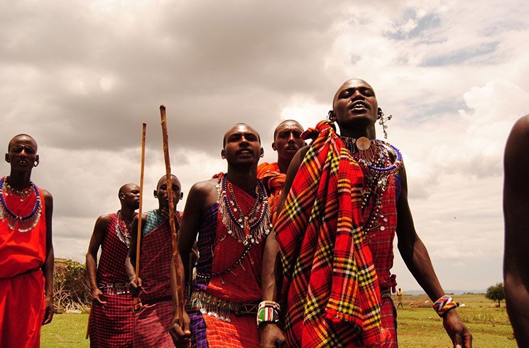 Un tribu africaine veillant sur son environnement